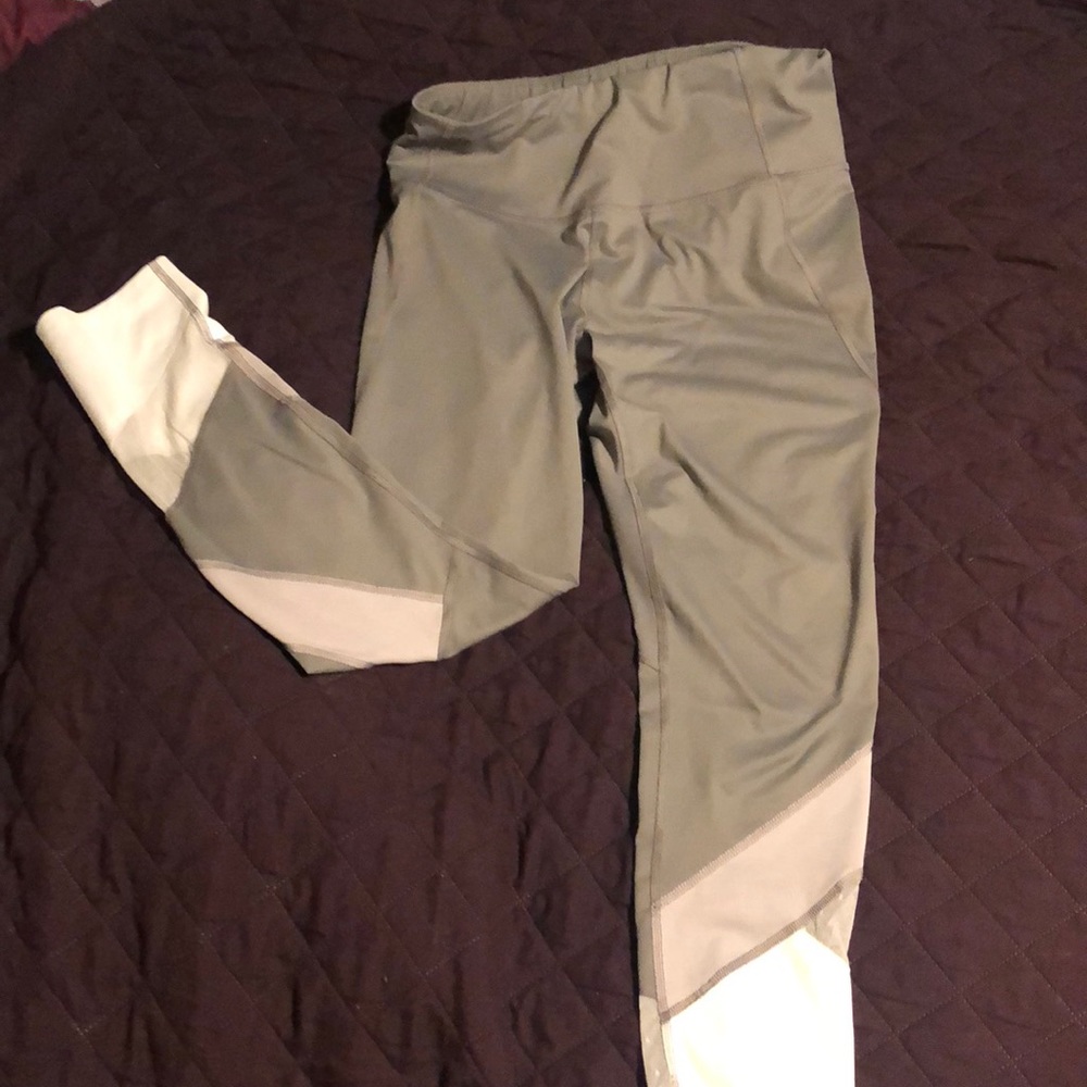 Workout pants